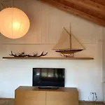 Design-Apartment Am Wildbach Mit Bergblick & Direktem Zugang Zur Natur Διαμέρισμα *