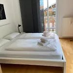 Design-Apartment Am Wildbach Mit Bergblick & Direktem Zugang Zur Natur アパート フィッシュバッハウ